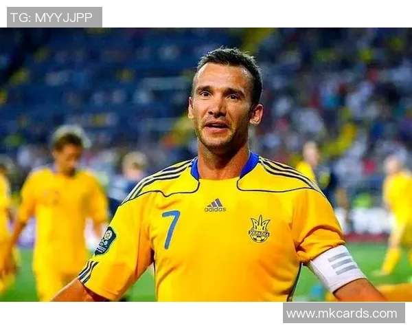 足球明星背后的故事与成就全揭秘,探索他们的辉煌人生与职业生涯 足球明星背后的故事与成就全揭秘,探索他们的辉煌人生与职业生涯